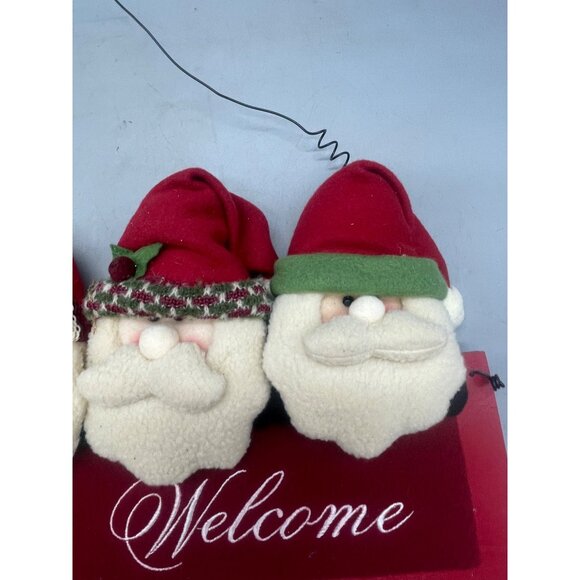 Santa Christmas welcome sign 3 Santas red plush rectangle 13x10" wood READ - Picture 4 of 7